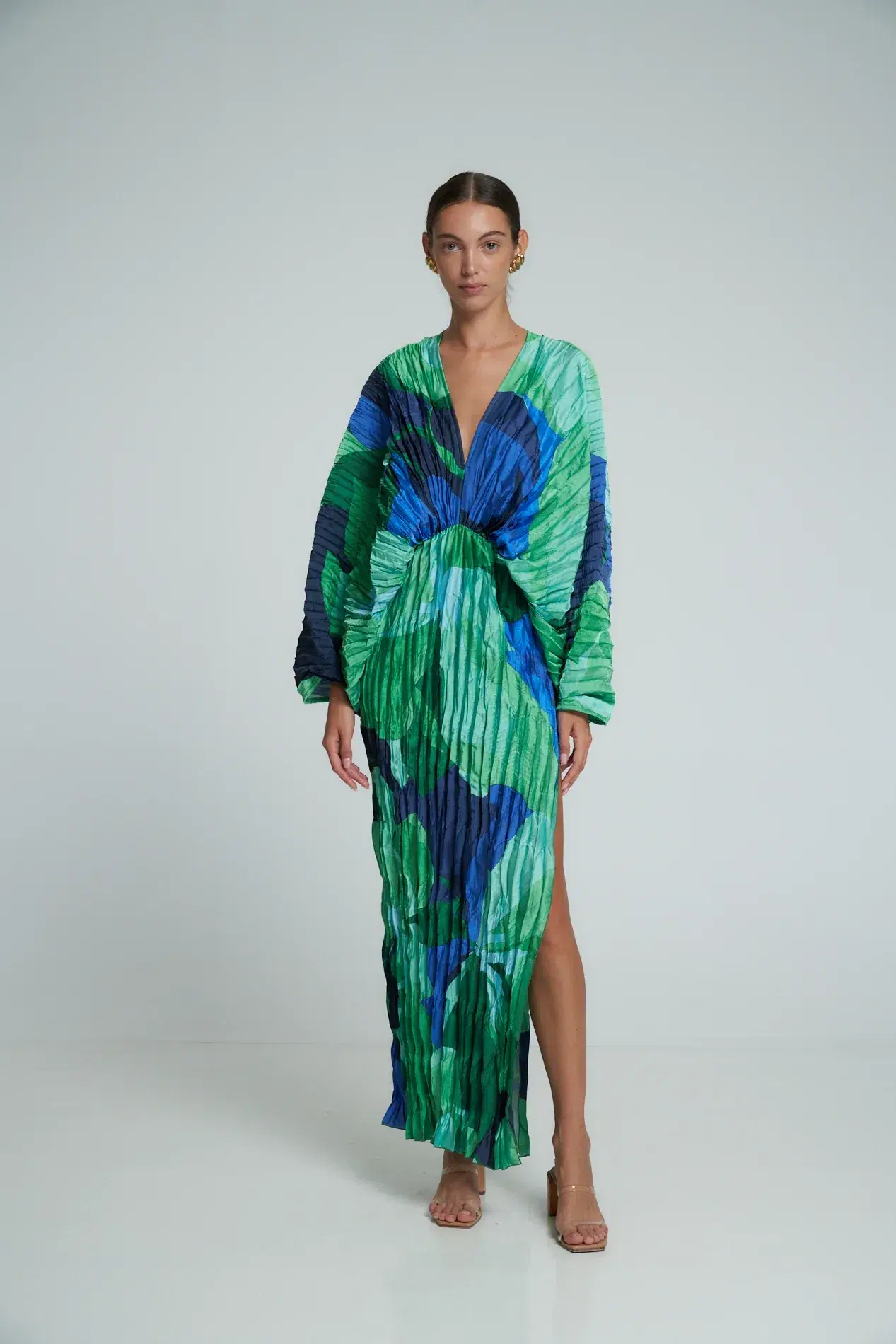 L'idee De Luxe Gown Capri Green Size AU 12  - Image 1