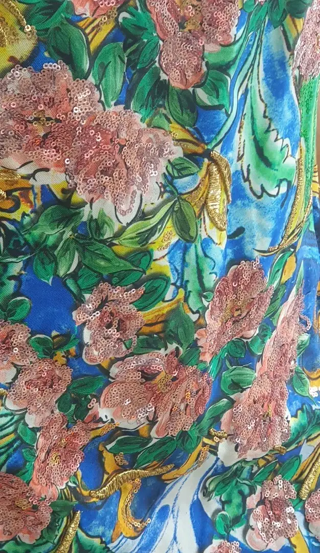 Dolce and Gabbana Printed Silk Dress with Embroidered Applique Floral Size 44 / AU 12 - Image 6