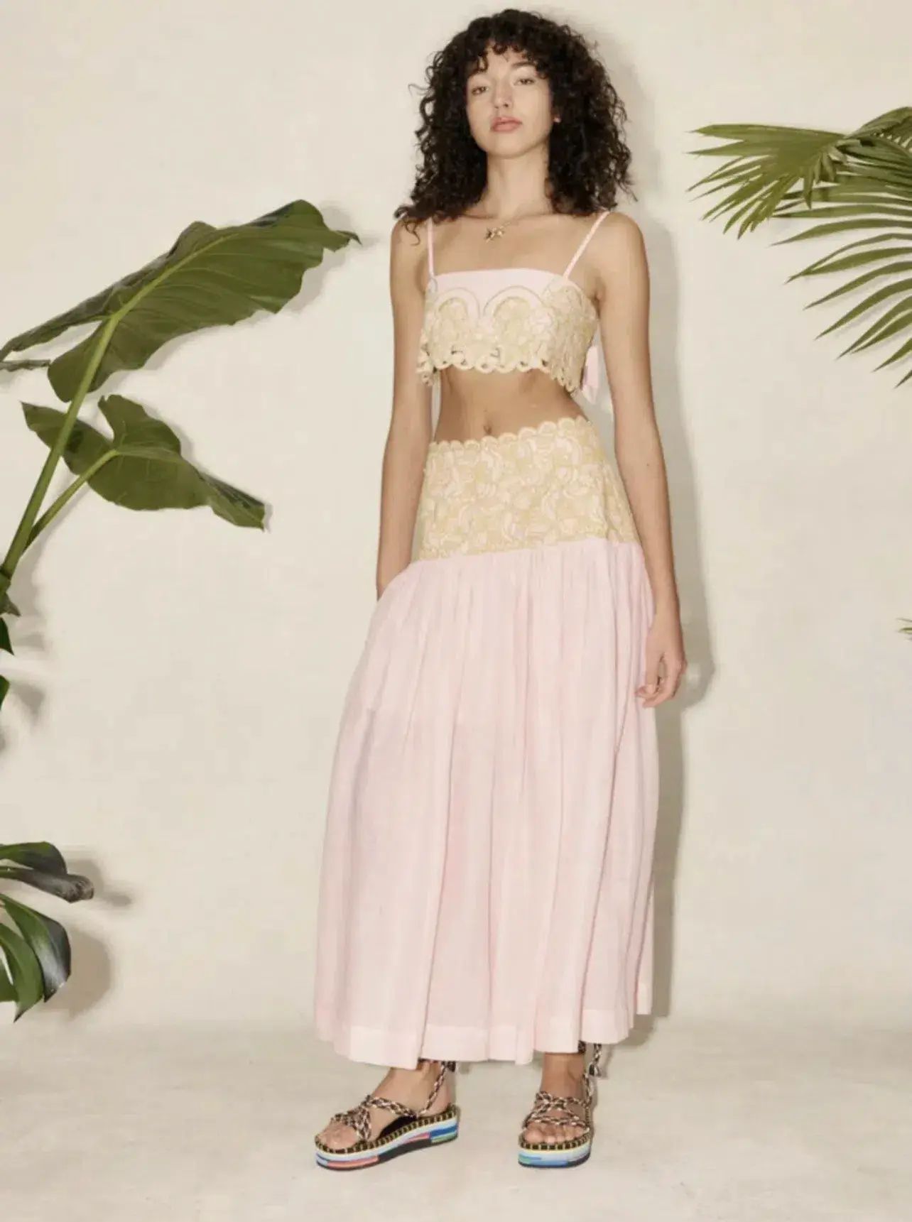 Alemais Anthea Tie Back Crop And Broderie Skirt Set Pink Size AU 14  - Image 2