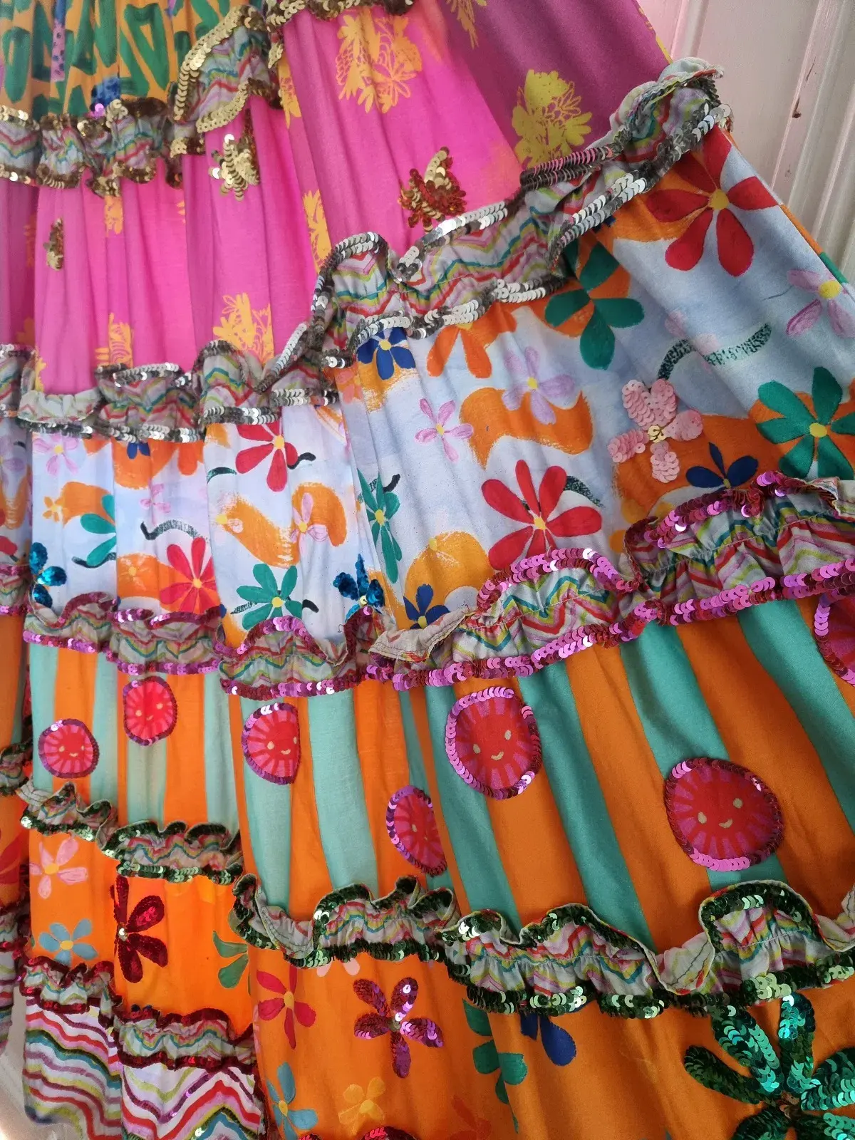 Bonita Limited Edition Sequins MAXI SKIRT Size 10 - Image 4