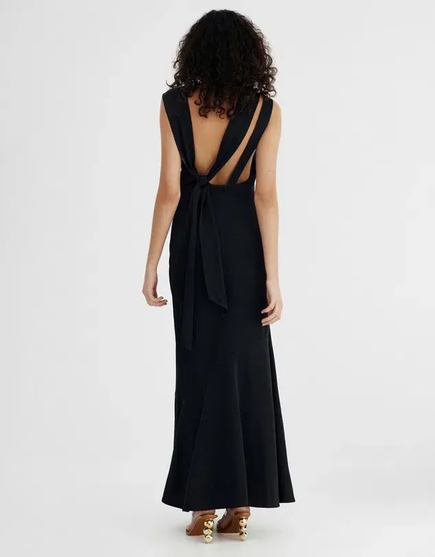 Significant Other Lana Maxi Dress Black Size 8 for rent on The Volte - main image