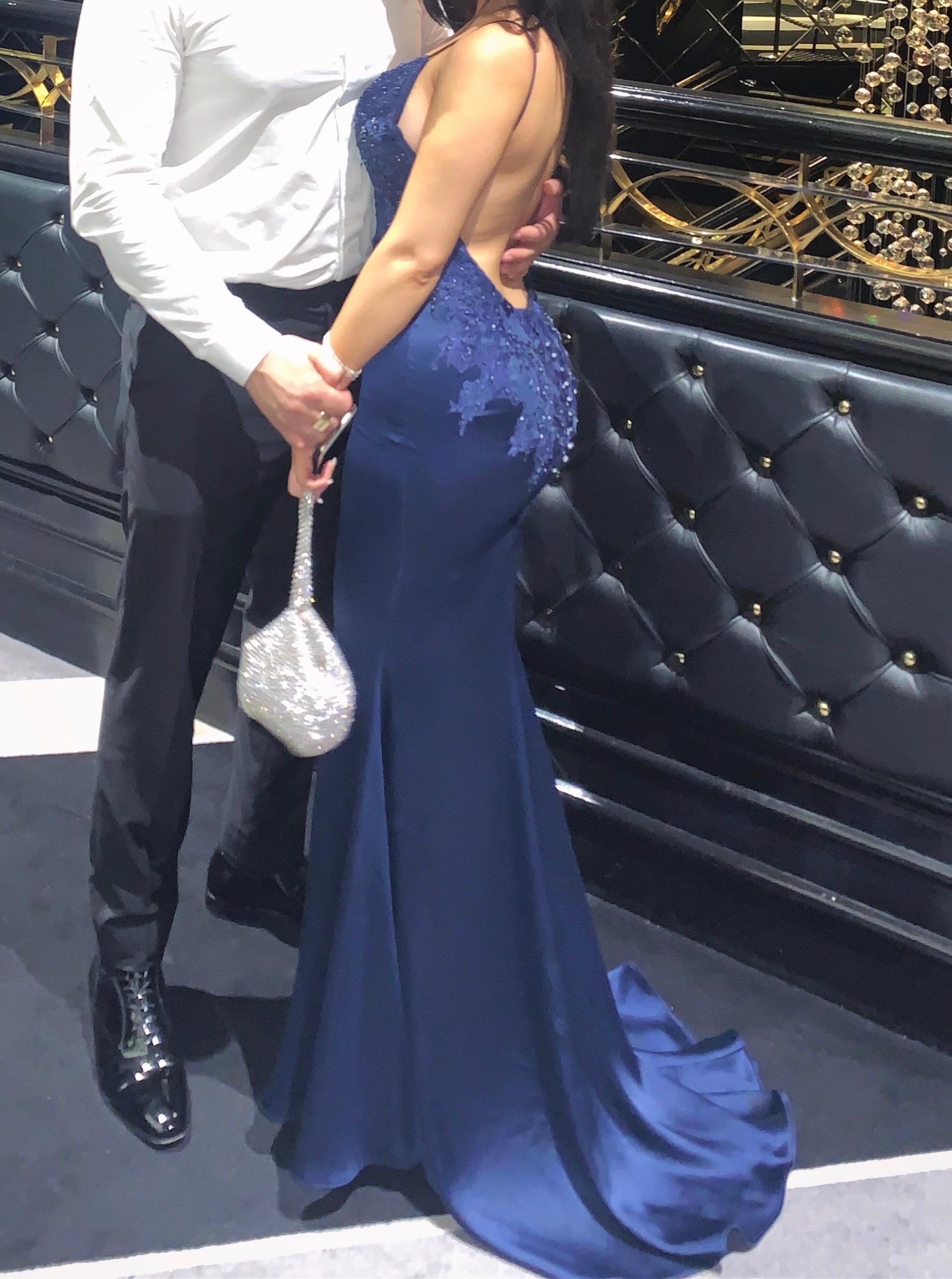 Portia & Scarlett Valentina Gown Navy Size 6 - Image 3