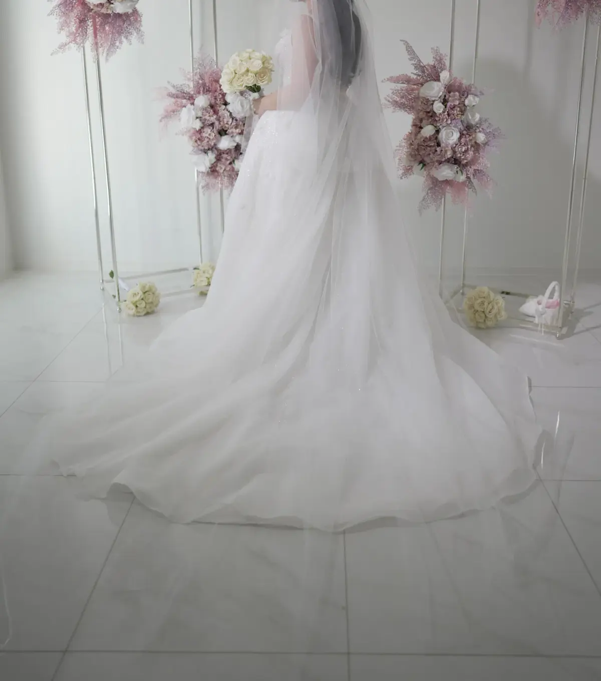 Pallas Couture Inspired Wedding Dress White Size 8  - Image 5