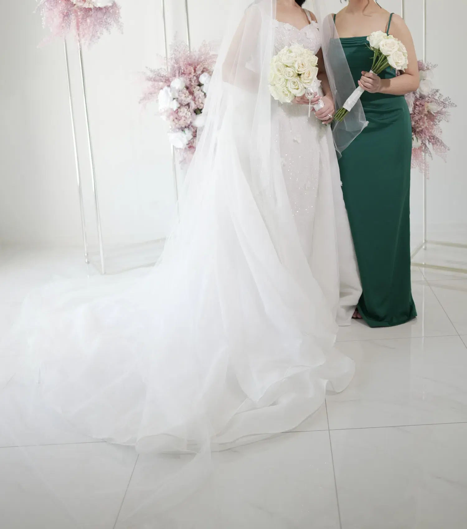 Pallas Couture Inspired Wedding Dress White Size 8  - Image 2