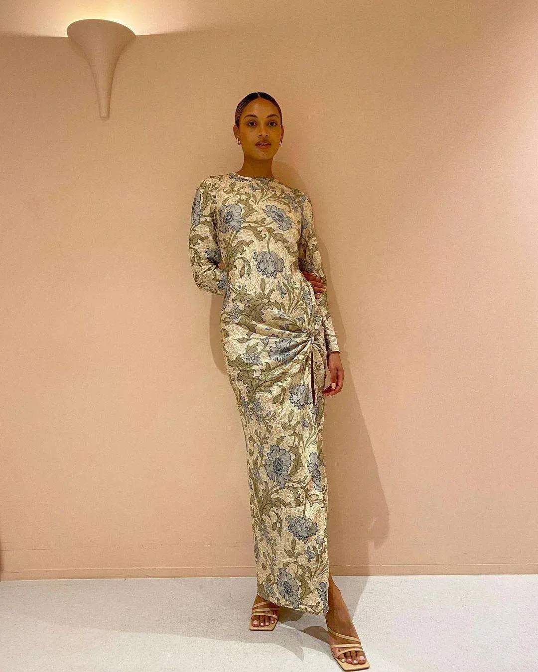 Sir The Label Maev Gown Florence Print Size 2/AU 10 - Image 2