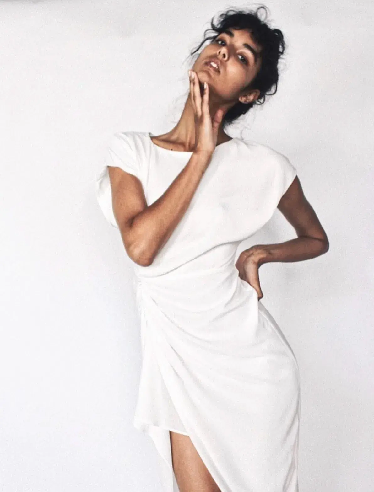 Misha Kendall Dress White Size 8 - Image 2
