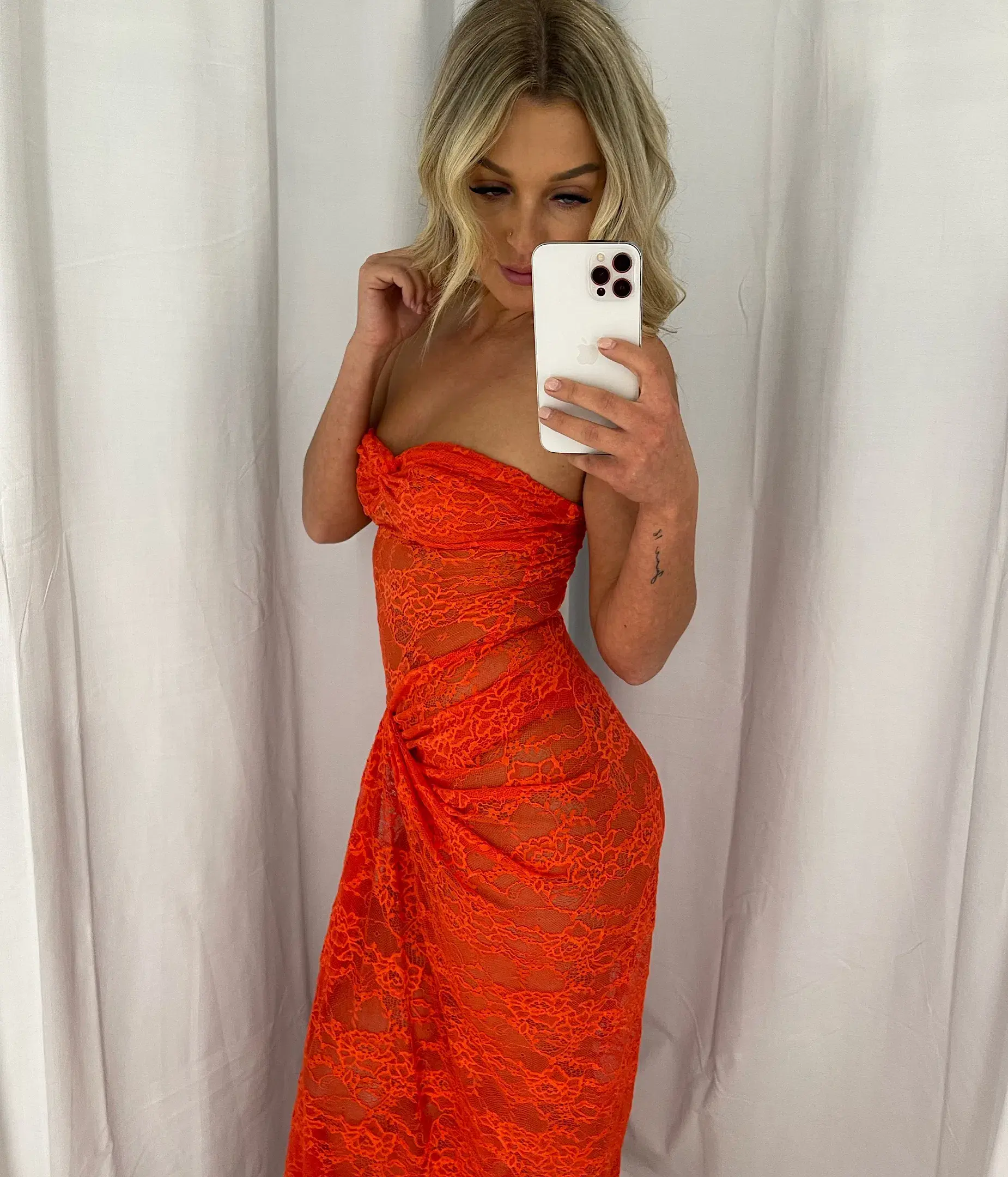 Natalie Rolt Naomi Dress Tangerine Size 8  - Image 4