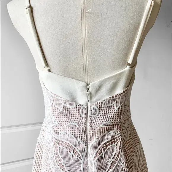 Sheike Lunar Lace Maxi Dress Ivory Size 12 for rent on The Volte - main image