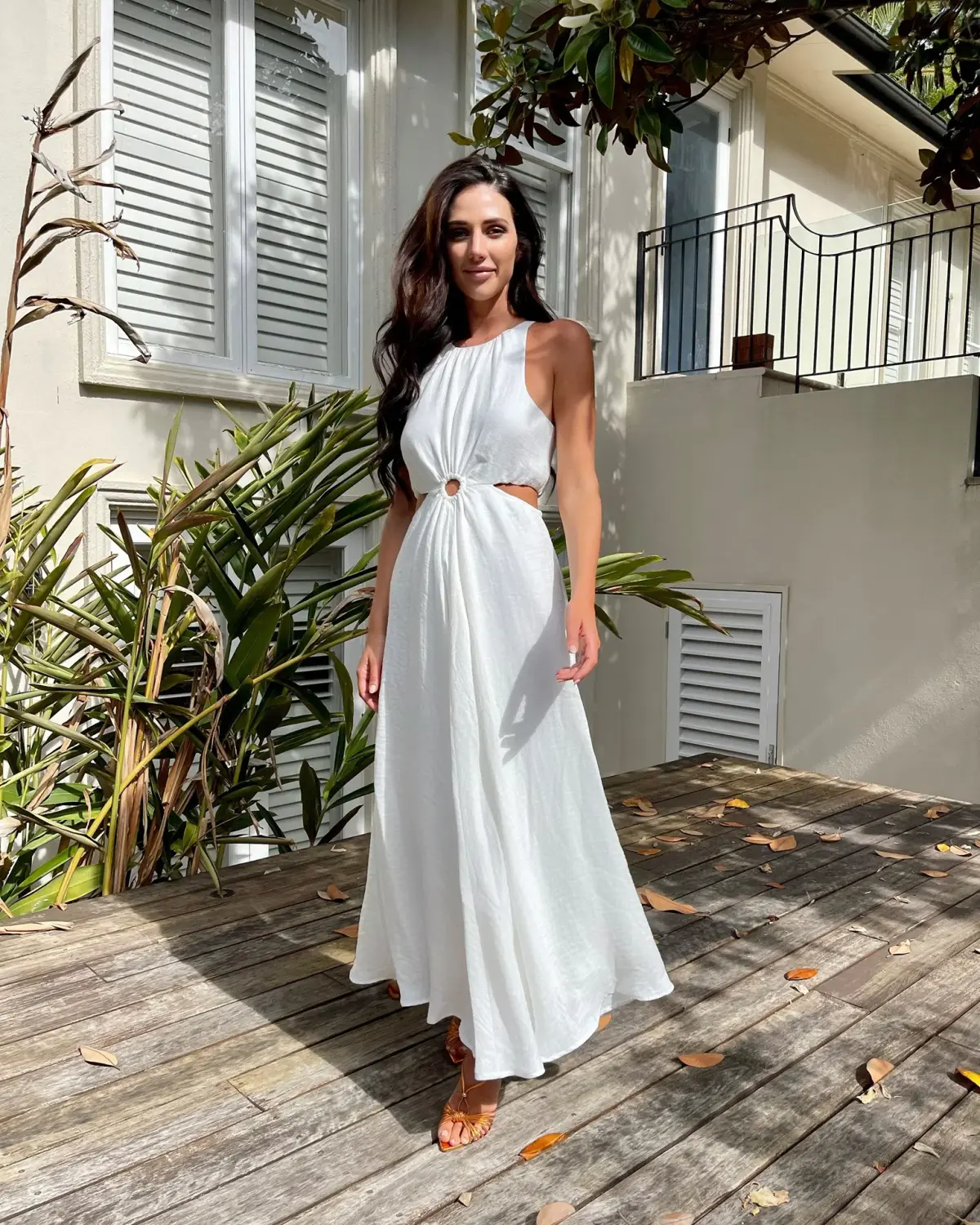 Sheike Gallery Dress White Size 16 - Image 1