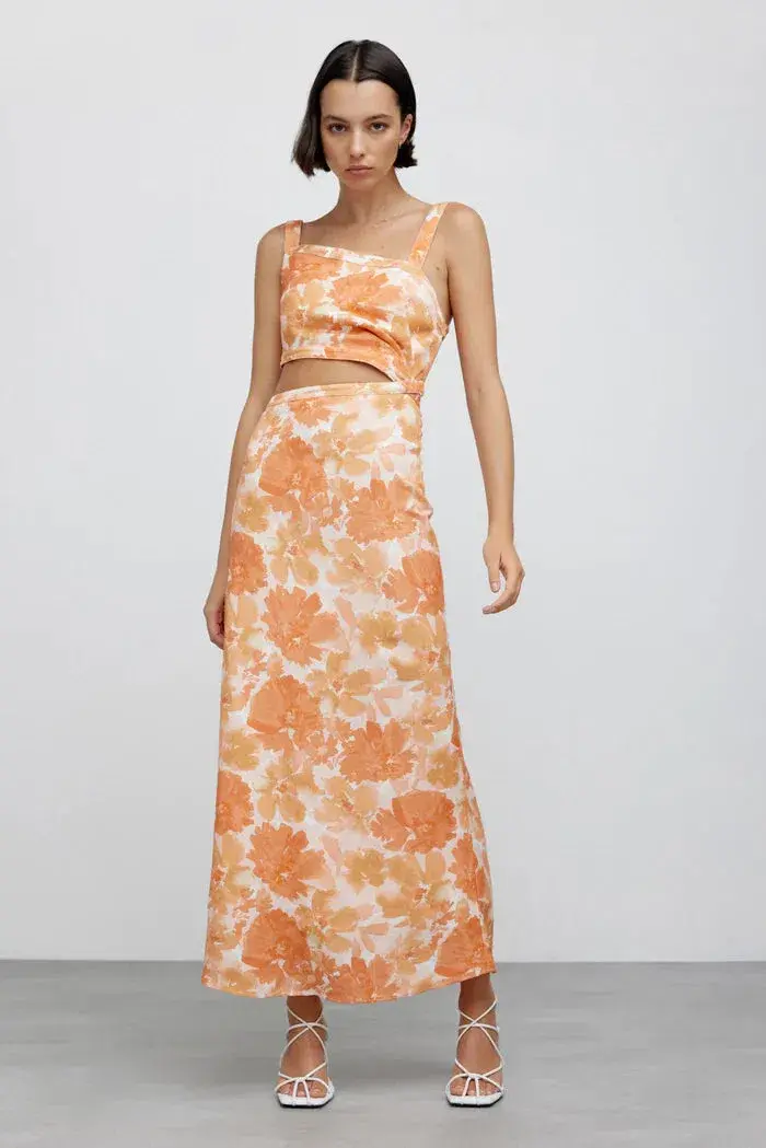  Significant Other Elena Cut Out In Scarlet Poppy Print Size 10  - Image 3