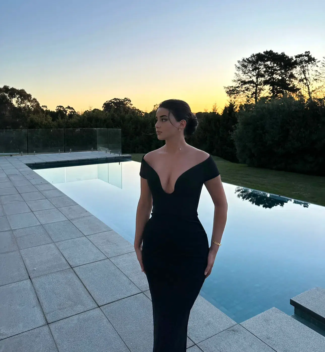 Solace London Marlowe Gown Black Size 6 - Image 3
