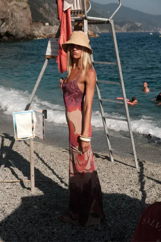 With Harper Lu Slip Maxi Dress in Mesh Fuchsia Bloom Size 8  - Image 4