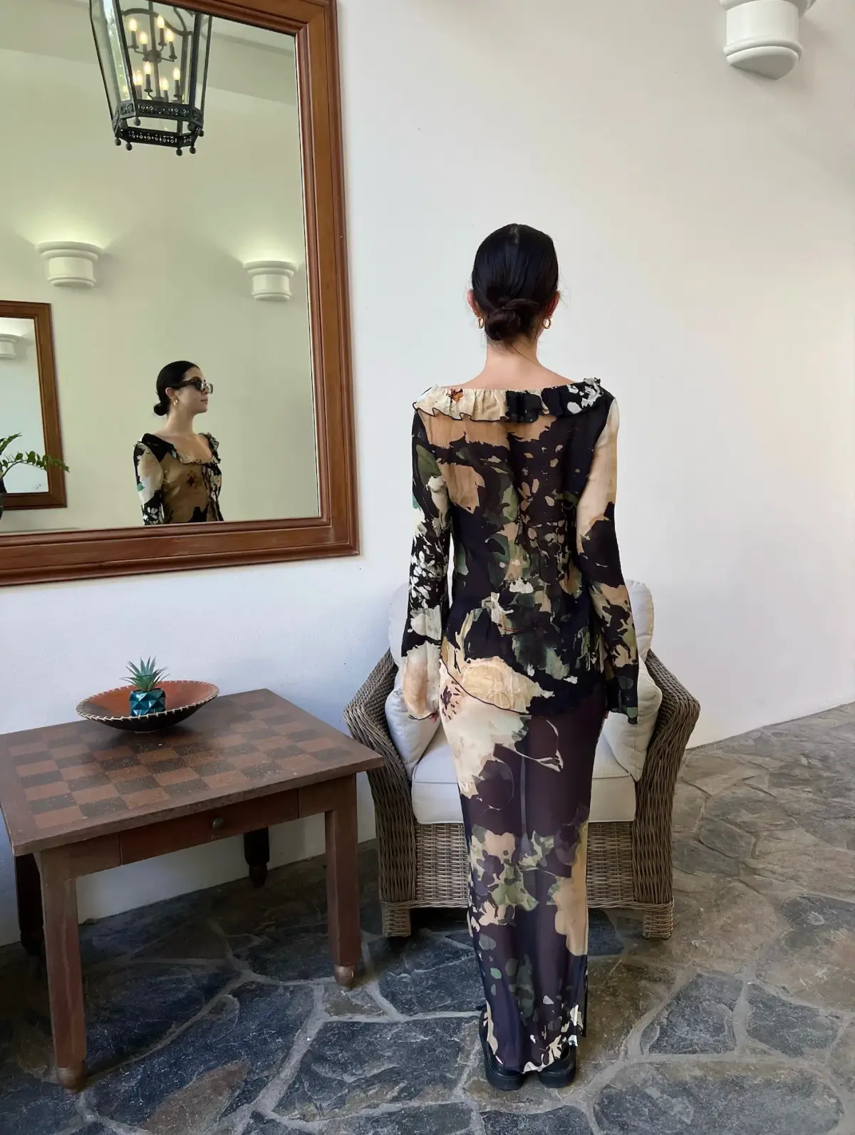 Isabelle Quinn Adeline Blouse & Marilyn Skirt Set Midnight Floral  Size 8 - Image 3