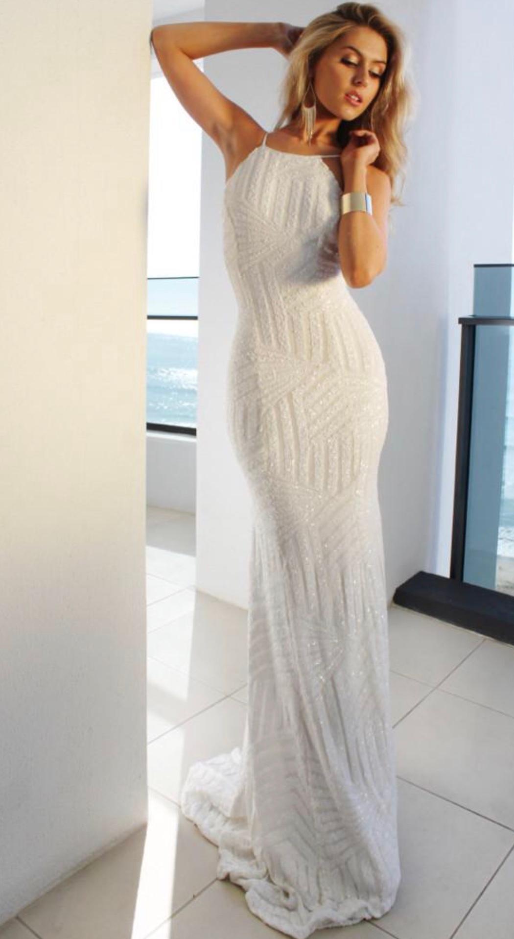 Studio Minc Electra Gown White Size 8 - Image 3