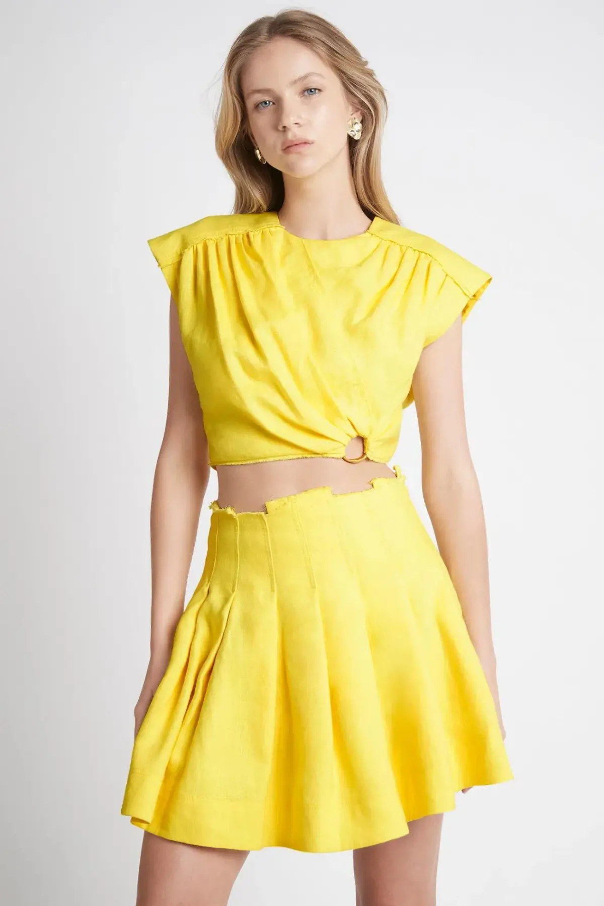 Aje Byblos Cropped Top and Mini Skirt Set Yellow Size 4/6 - Image 4