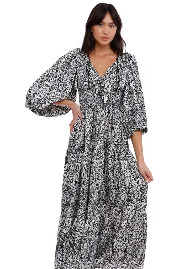 Elliatt Growth Midi Dress Print Size 12 - Image 4