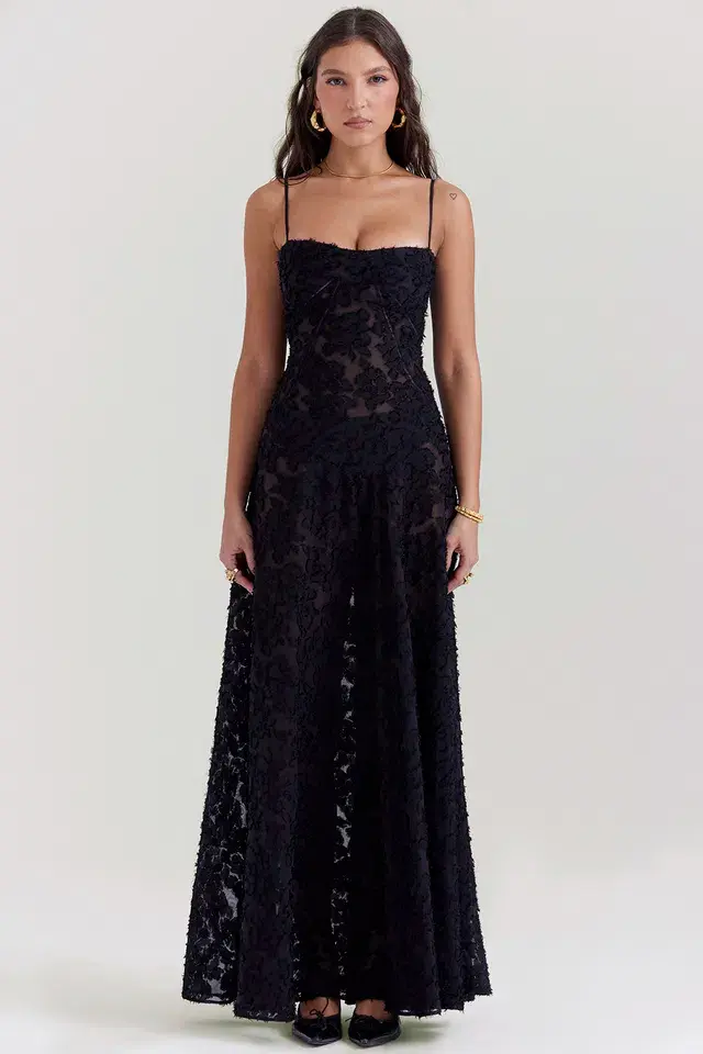 House Of CB Seren Floral Lace Back Maxi Dress Black  Size S/Au 8 - Image 4