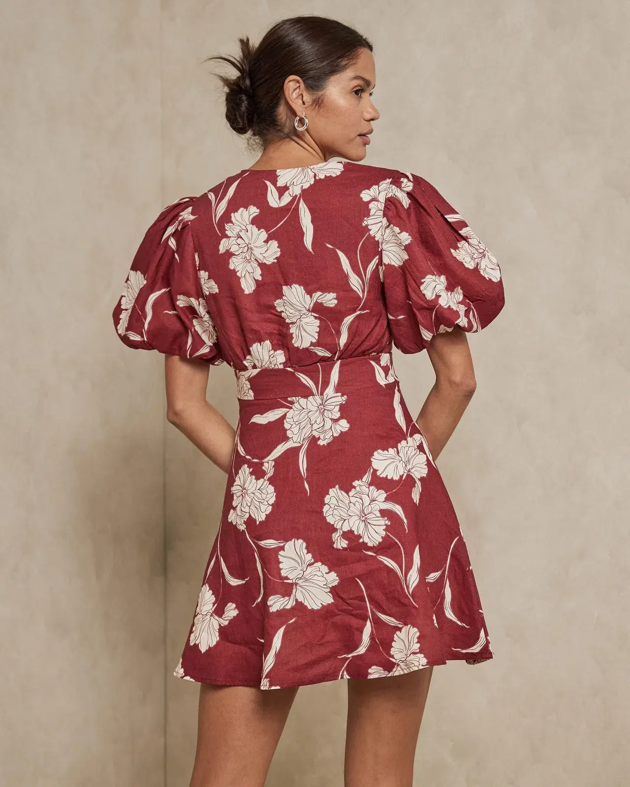 Aere Waisted Linen Mini Dress Red Print Size 12  - Image 2