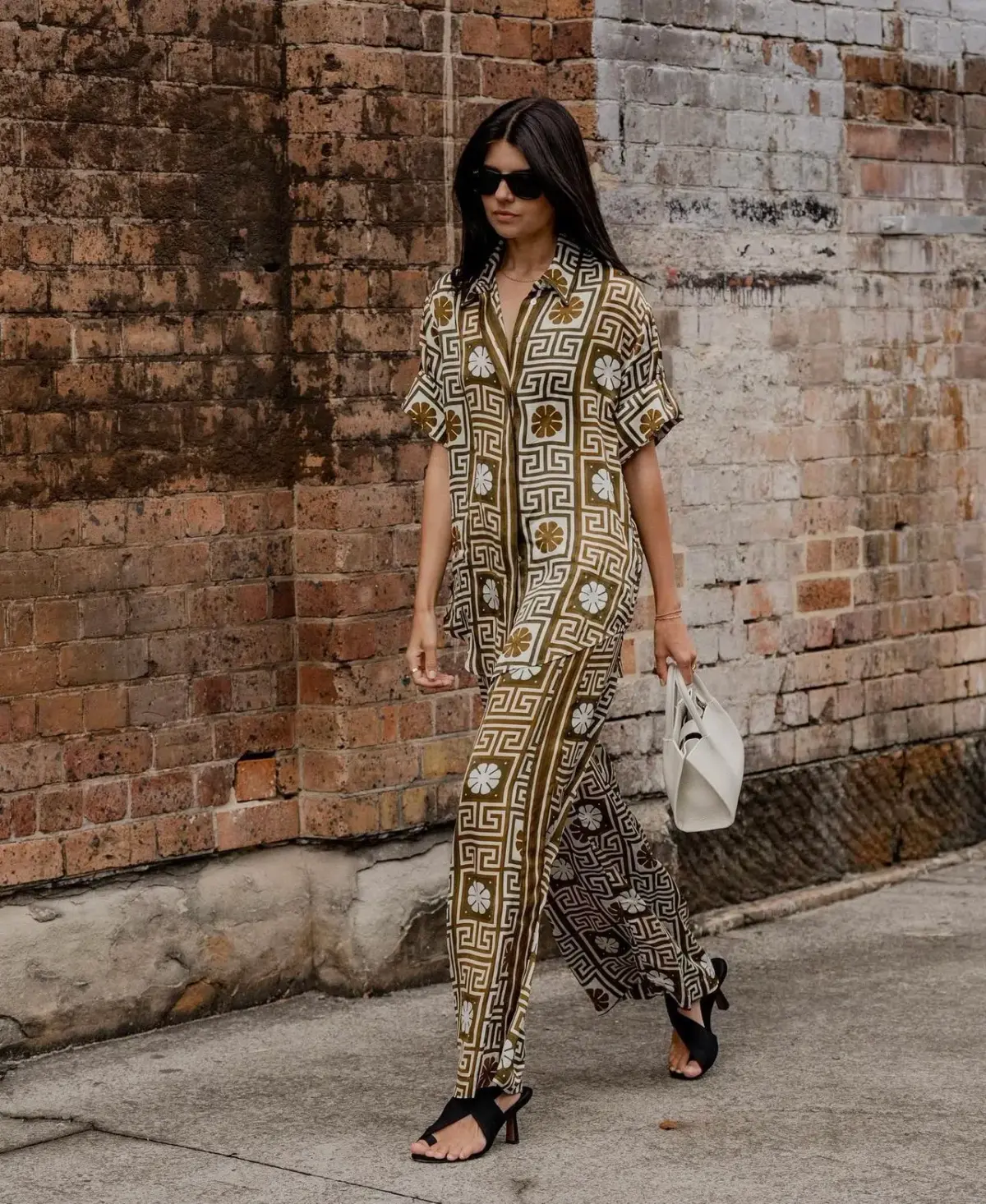 Alemais Dimi Jacquard Shirt and Pant Set Print Size 8 - Image 2