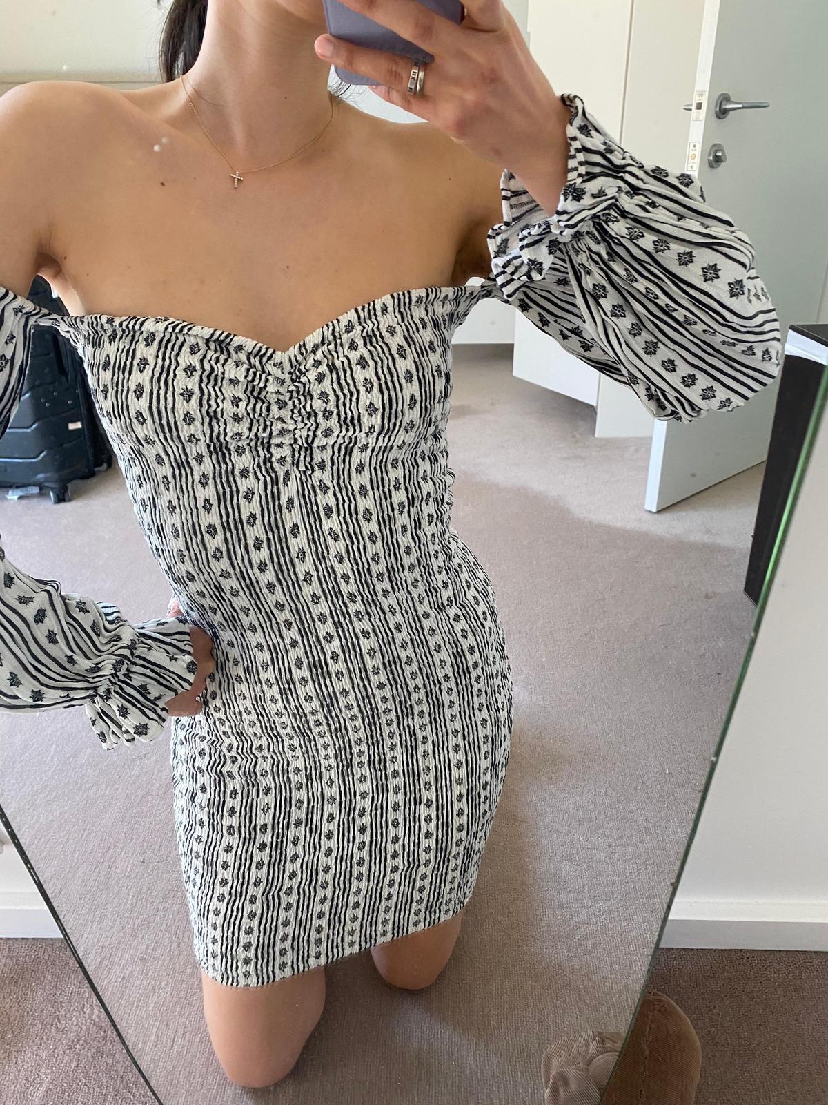Steele mini dress size 6 - Image 5