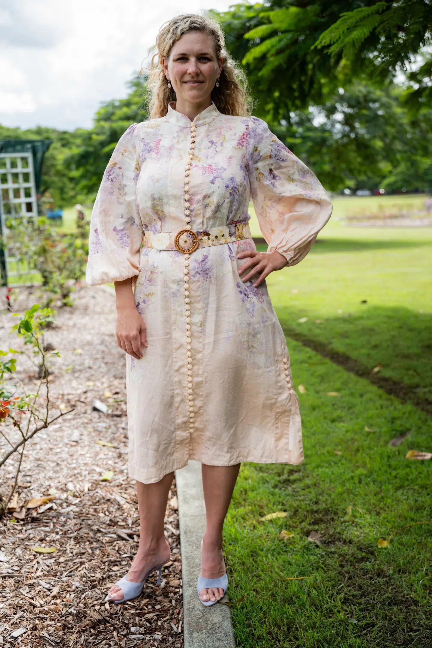 Zimmermann The Lyrical Buttoned Midi Dress in Dreamy Floral Size 4/Au 16  - Image 1