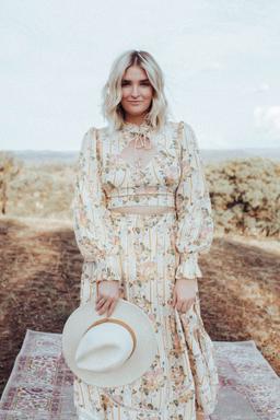 Elly Pratt