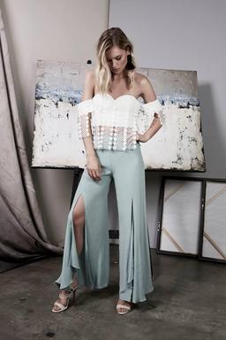 Corrinne Wallrodt