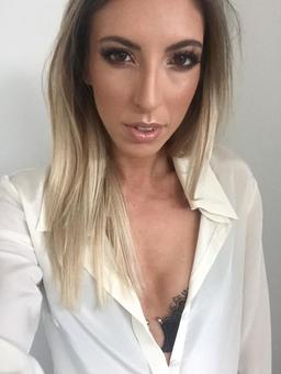 Nicole Arcorace