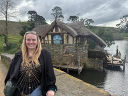 rebecca-thomas-new-lender-1 avatar