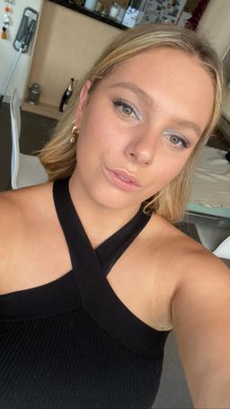 Annabelle Bailes