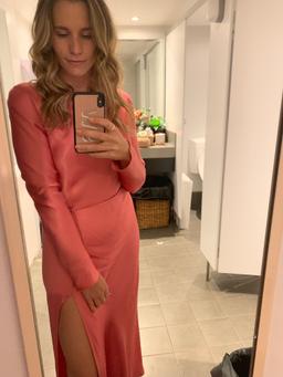 Sophie Walton