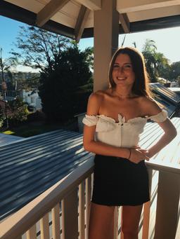 claudia lanzarone