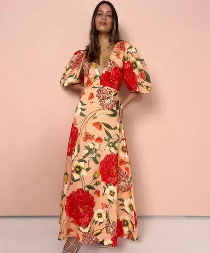 By Nicola Bolero Gathered Neckline Maxi Dress in Raspberry Punch Floral
Size 10