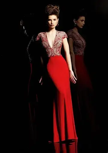 Sherri Hill 2960 Plunge Neck Cap Sleeve Evening Gown with Tail Red Size S / AU 8