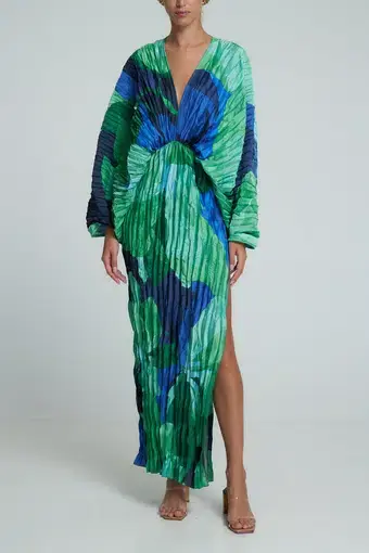 Lidee Deluxe Gown in Capri Green Size 6
