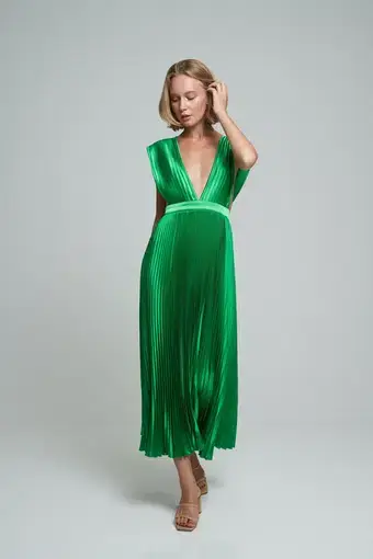 L’Idee Gala Gown Bright Green Size 8