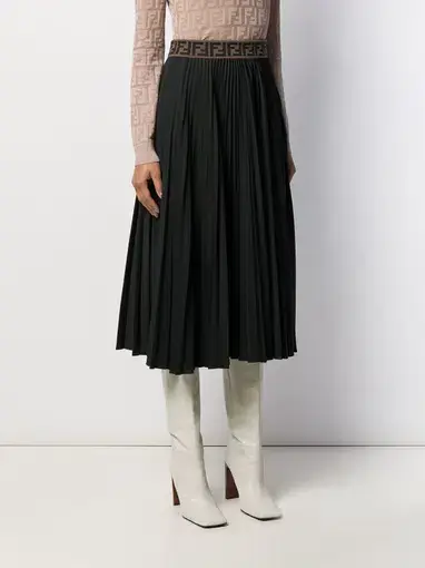 Fendi FF Pleated Skirt Black Size 8 