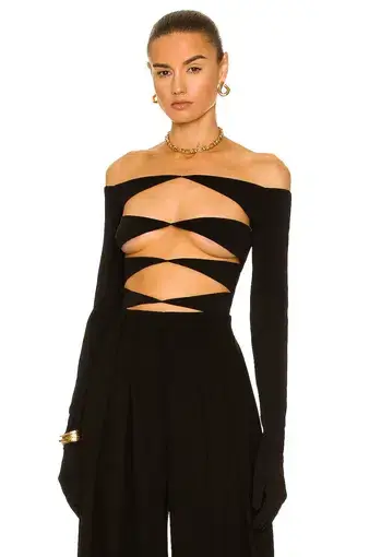 Monot Off The Shoulder Cut Out Glove Top Black Size 2