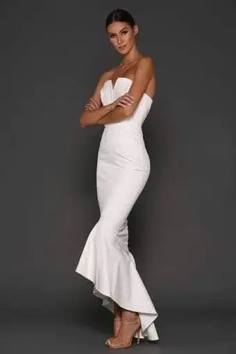 Elle Zeitoune Mia Fishtail Gown White Size 10