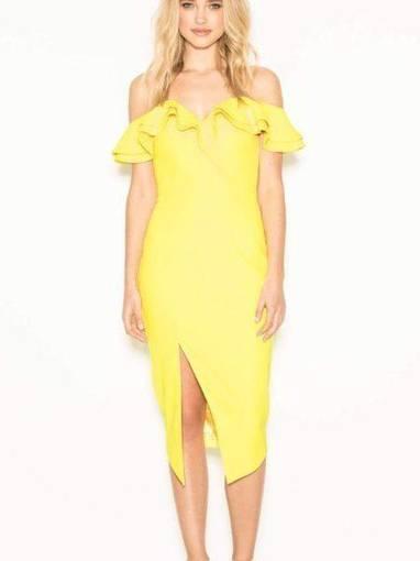 Sheike yellow allure dress size 6