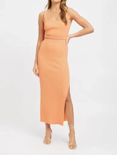 Kookai Bianca Marle Bodice Crop and Pleated Skirt Set in Tangerine Marle
Orange
Size 12