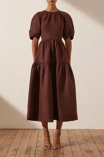 Shona Joy Marlene Linen Short Sleeve Open Back Midi Dress in Chocolate Brown
Size 10 / M