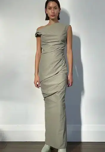 Paris Georgia Remmy Off The Shoulder Dress Green Size 8