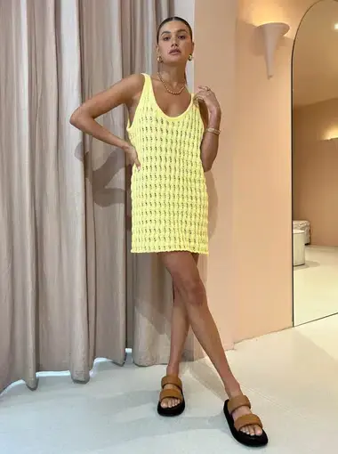 Blanca Kendall Dress Yellow Size 8
