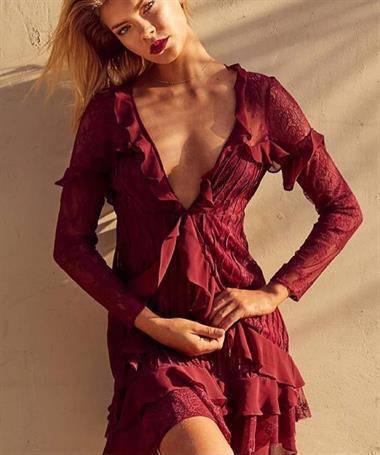 FOR LOVE AND LEMONS RED DAPHNE MINI