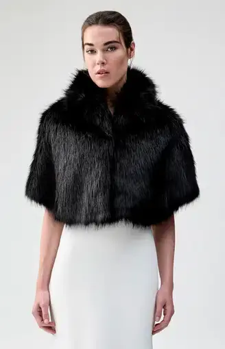 Unreal Fur Nord Cape Black One size fits all