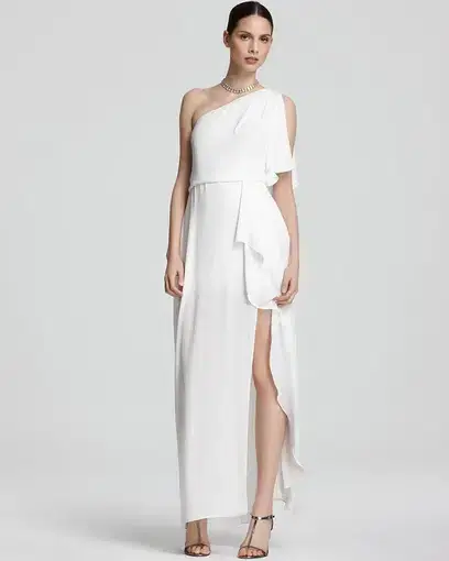 BCBGMAXAZRIA Kendal Ruffle One Shoulder Gown White Size 16