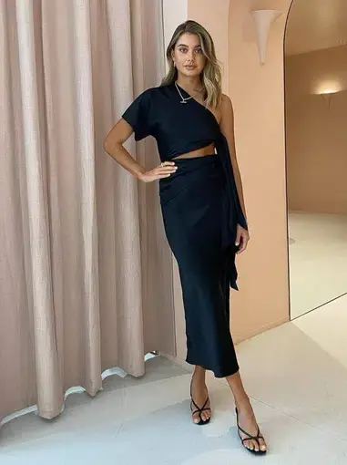 Issy Mona Midi Dress Black Size 10