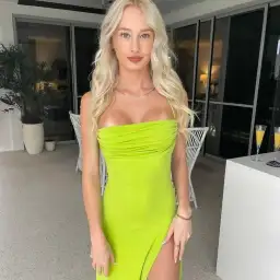 Melani The Label Marlo Gown in Green Size 6 for rent on The Volte - image 4