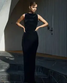 Verona Gown in Black Velvet size 10 for rent on The Volte - image 2